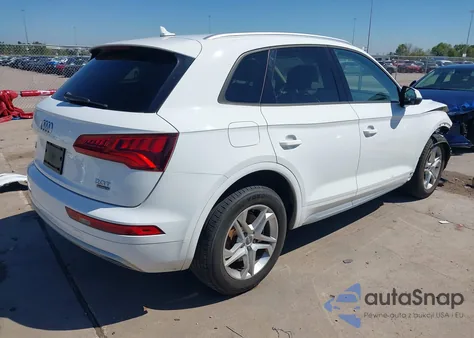 2018 Audi Q5 2.0T Premium/2.0T Tech Premium z USA, uszkodzony, nr VIN WA1ANAFYXJ2153199